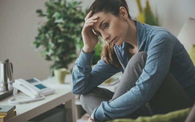 Depresyon: Nedir, Belirtileri, Tedavisi, İlaçları ve Daha Fazlası