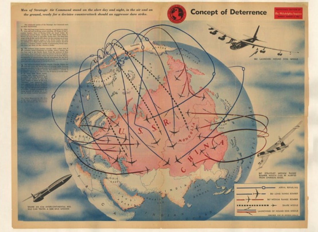 SSCB (Sovyetler Birliği) 1961'e karşı askeri caydırıcılık ağını gösteren bir propaganda haritası 