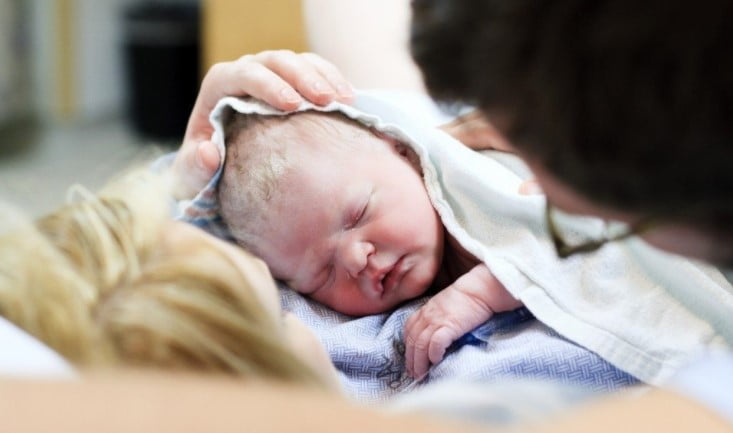 Bebeklerin Aldıkları İlk Nefes Hayati Beyin Değişikliklerini Nasıl Tetikliyor?