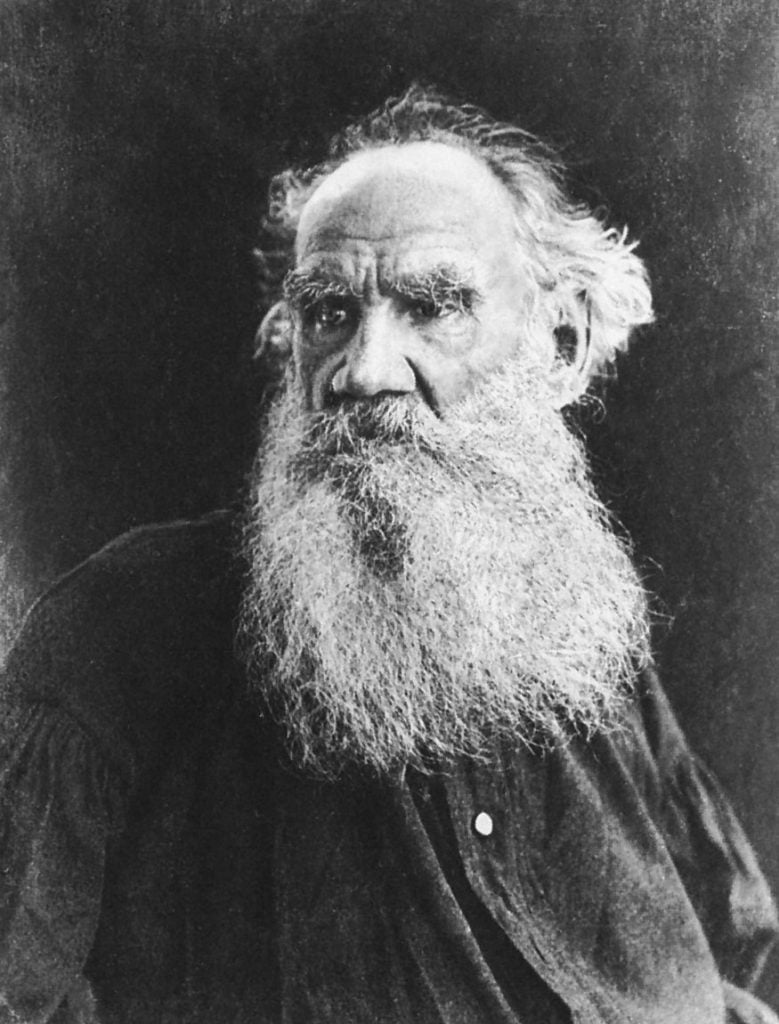 Lev Tolstoy Nasıl Öldü?