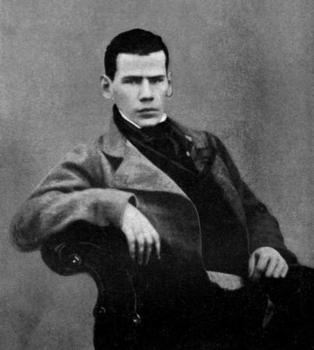 Tolstoy Gençliği