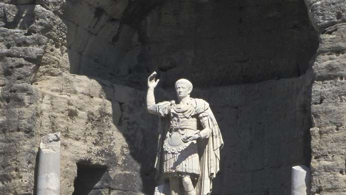 Roma İmparatoru Agustus