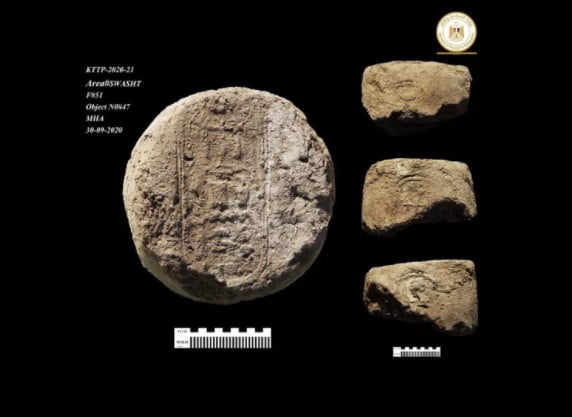 Arkeologlar, Amenhotep III'ün resimli kabartmasını çeşitli nesneler üzerinde buldular.
