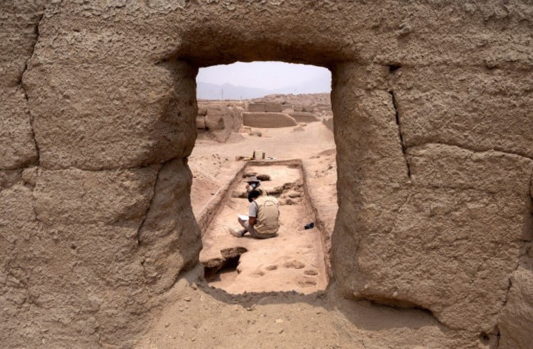 Peru'da İple Bağlanmış Bir Genç Adamın 1200 Yıllık Mumyası Bulundu